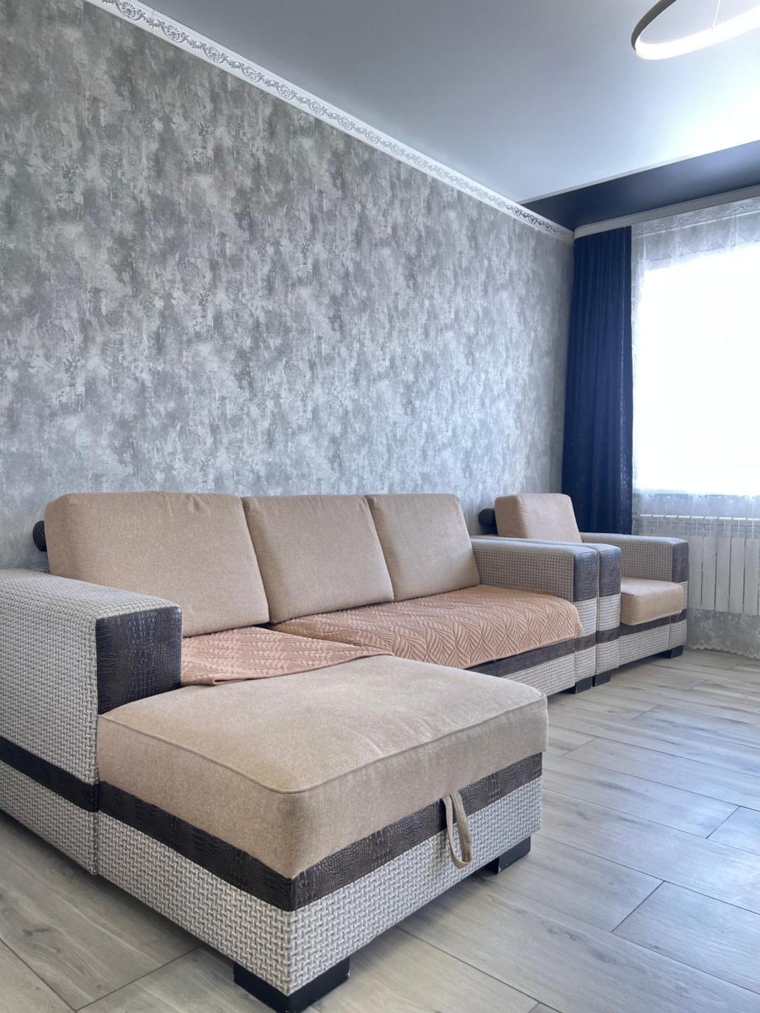 Apartment уютная 2-х ком в жк мадина в центре города